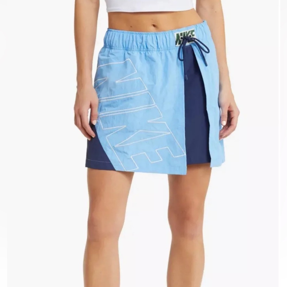 Nike Tracksuit Drawstring Waist Skirt NWT University Blue/ Navy